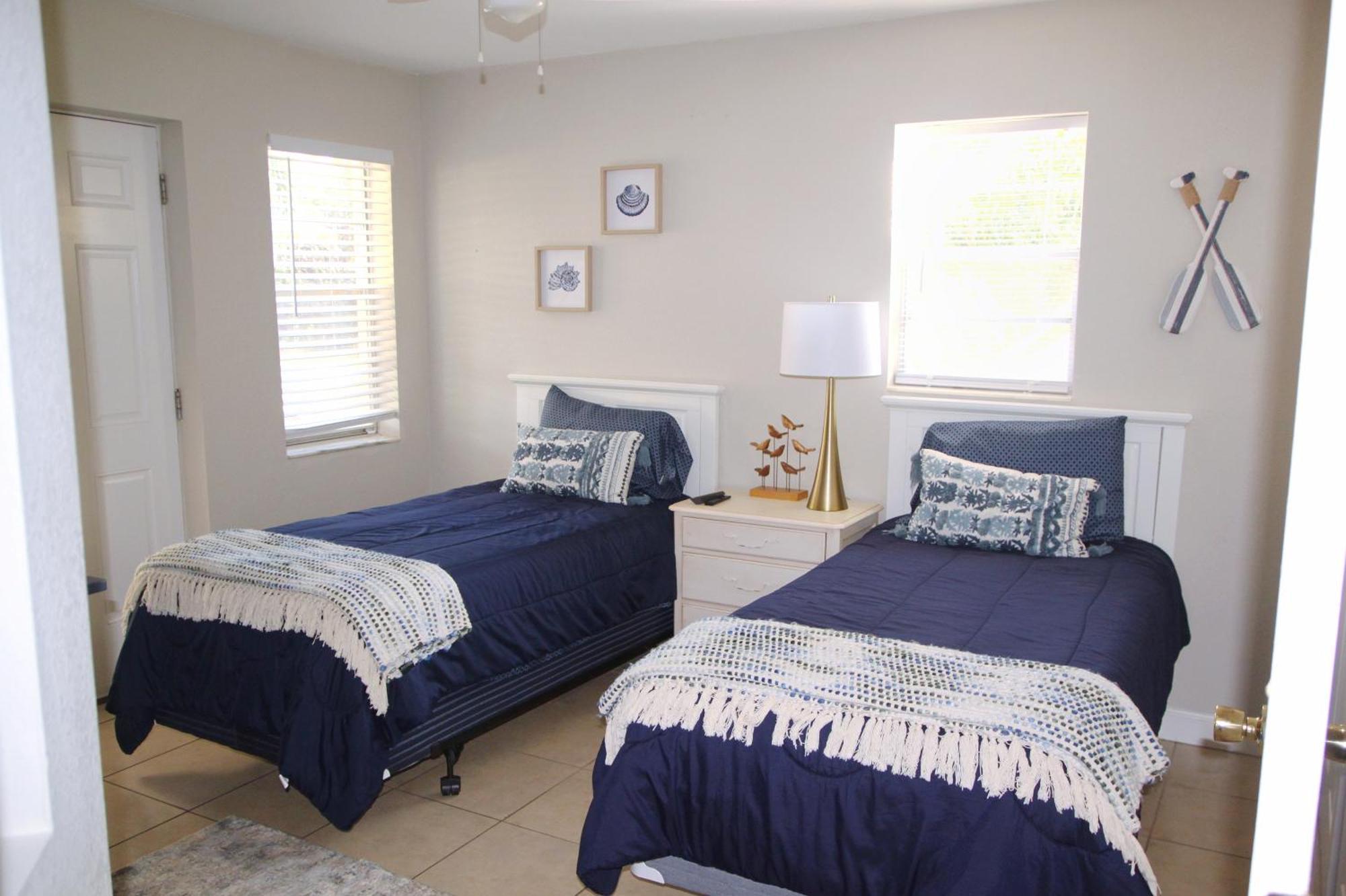 Naples Park Oasis - Cozy Two Bedroom Apartment Extérieur photo